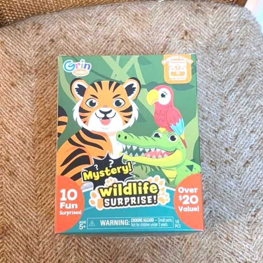 Grin Studios Mystery Wildlife Surprise Box